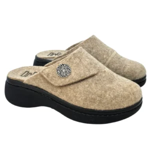 21008-es-noi-dr-feet-gyapju-papucs-bezs-615551