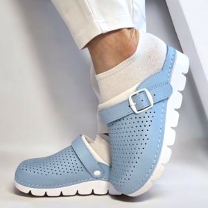 9014-es-noi-dr-feet-bor-papucs-vilagos-kek-519116.png 9014-es-noi-dr-feet-bor-papucs-vilagos-kek-519116.png